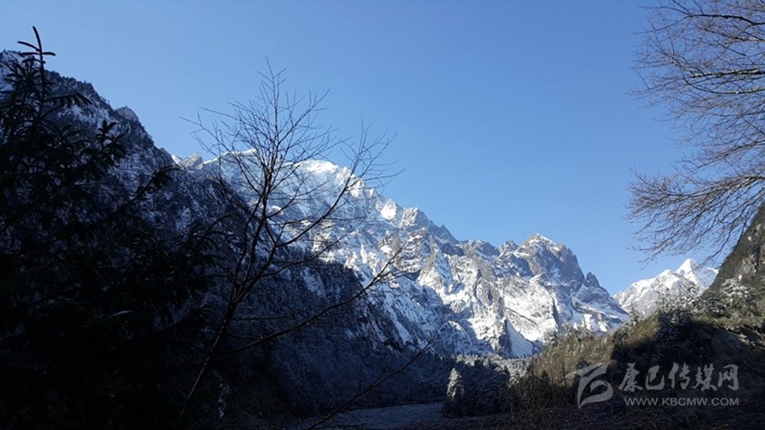 海螺溝這組冬日雪景圖請拿走！